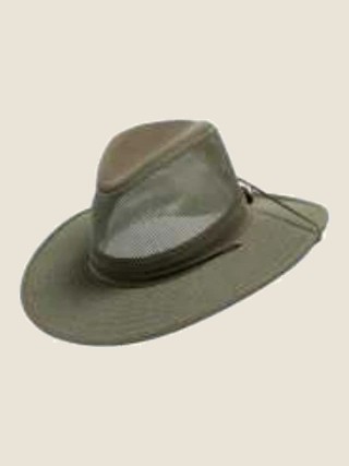 Trilby, Moss
